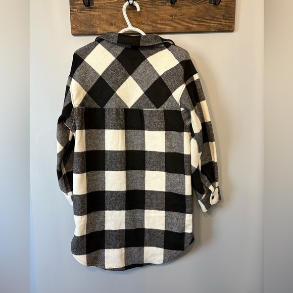 H&M Divided Shacket size xxs black and white plaid - Picture 4 of 8